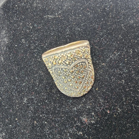 Vintage big bold Heart knuckle ring 7‎ - Picture 9 of 9